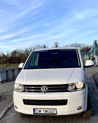 Volkswagen Multivan cena 119500 przebieg: 266000, rok produkcji 2015 z Wrocław małe 277